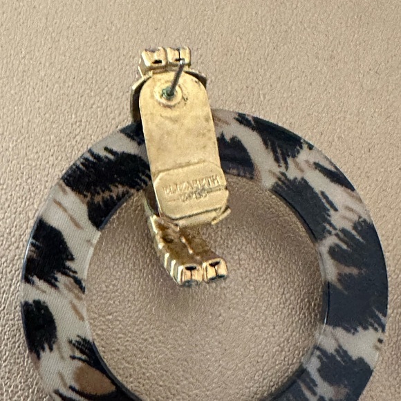 Chic Animal Print Earrings with Gold Detail - Picture 2 of 2